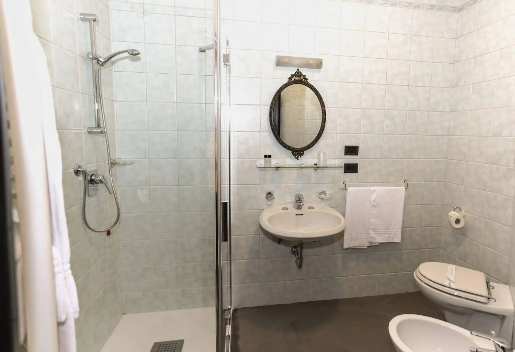 Hotel Serafino