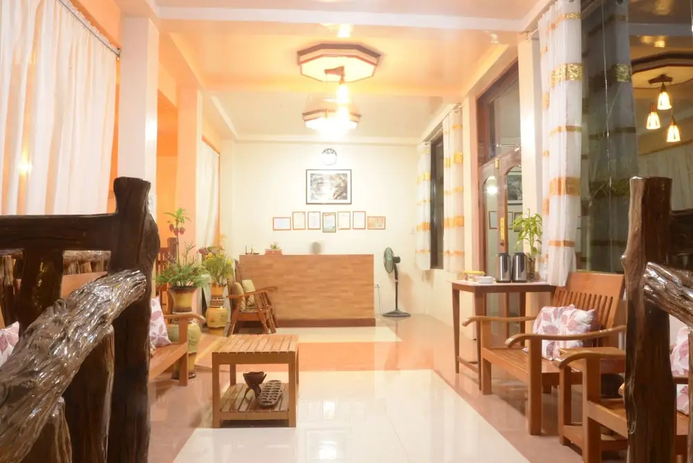 Jurias Garden Hotel