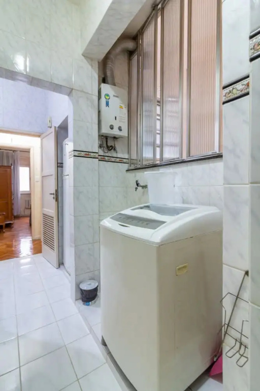 5 Minutes From Copacabana Beach Bi307