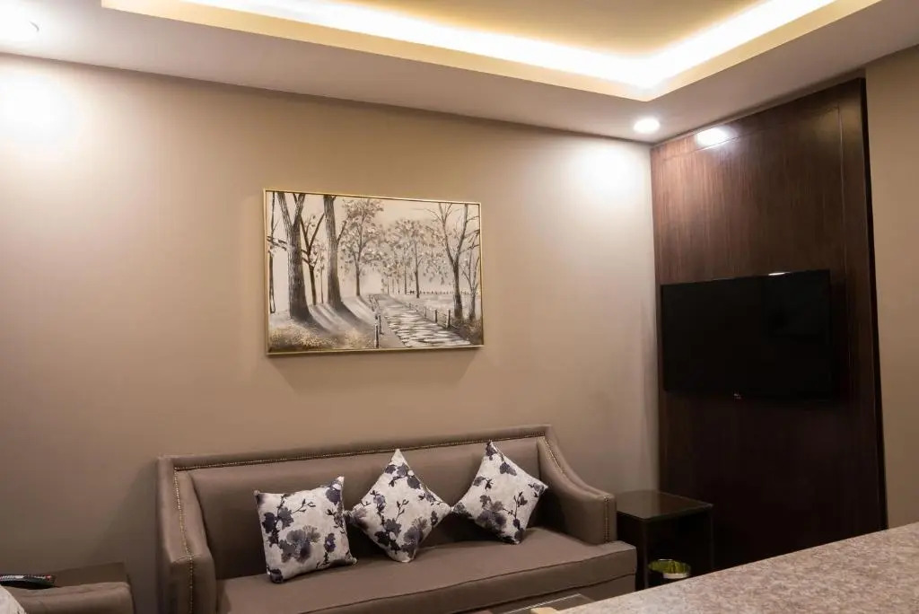 Mustaqarr Serviced Apartments Al Naqrah