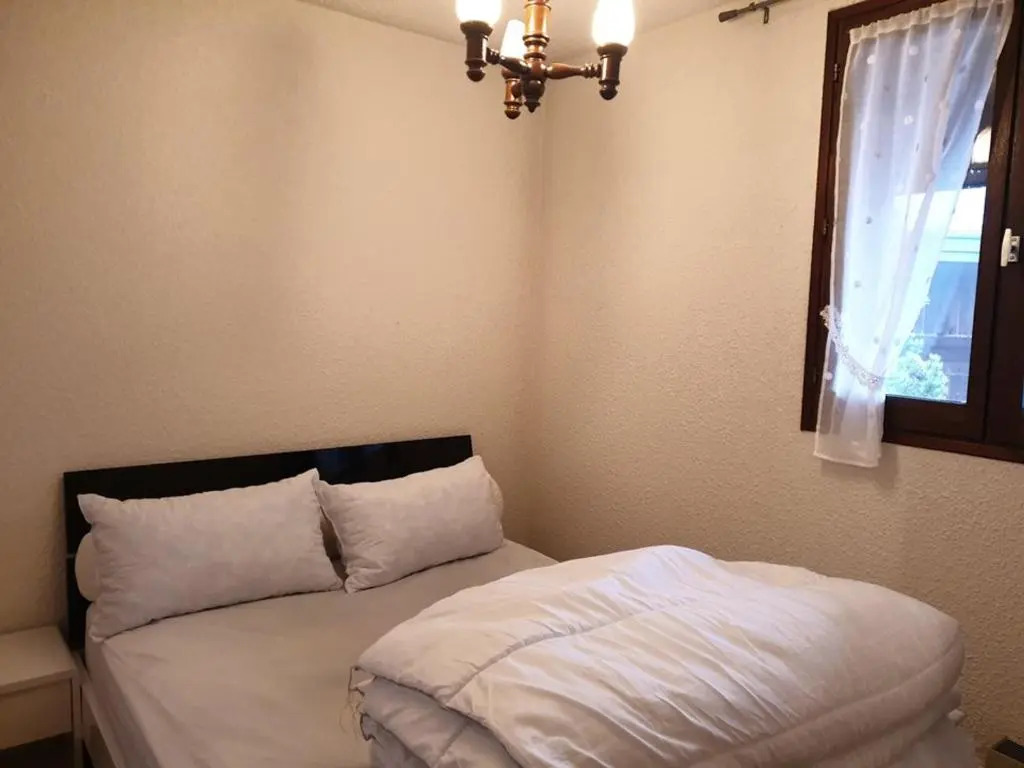 Appartement Le Biot, 2 pièces, 6 personnes - FR-1-573-61