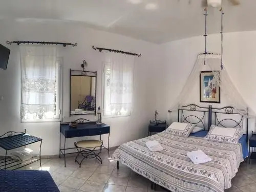 Studios Villa Lontorfou