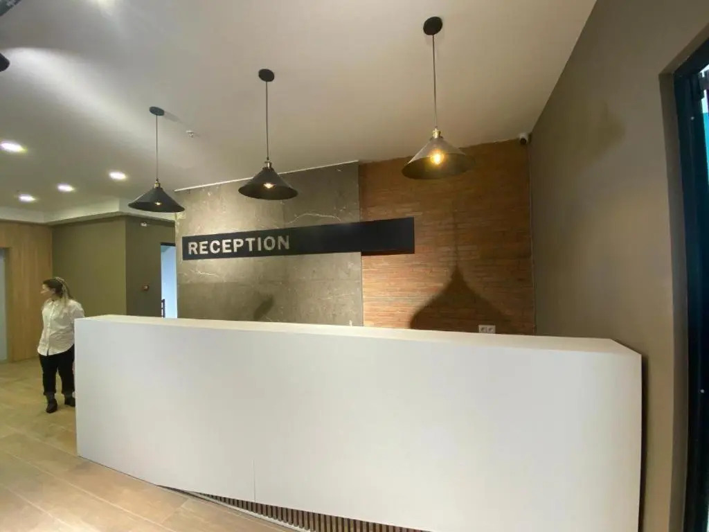 Hotel Qumli Apartment 210