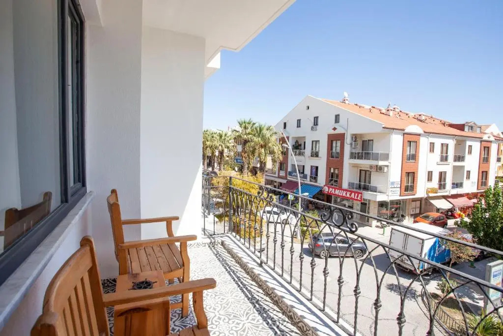 Zephyros City Otel