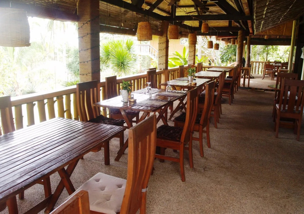 Flower Beach Resort