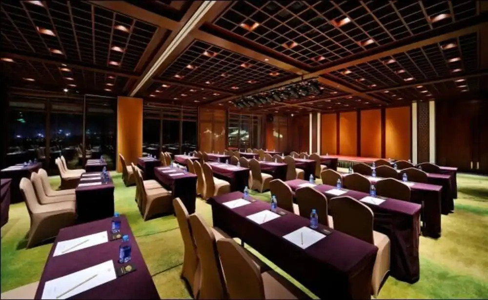 Xishan Hotsprings Resort & SPA