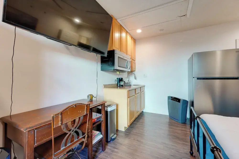 Fish & Kayak: Palm Harbor Studio w/ Pool Access!