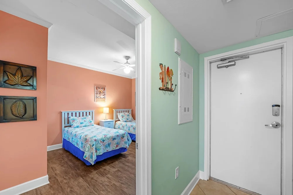 Sanibel 606