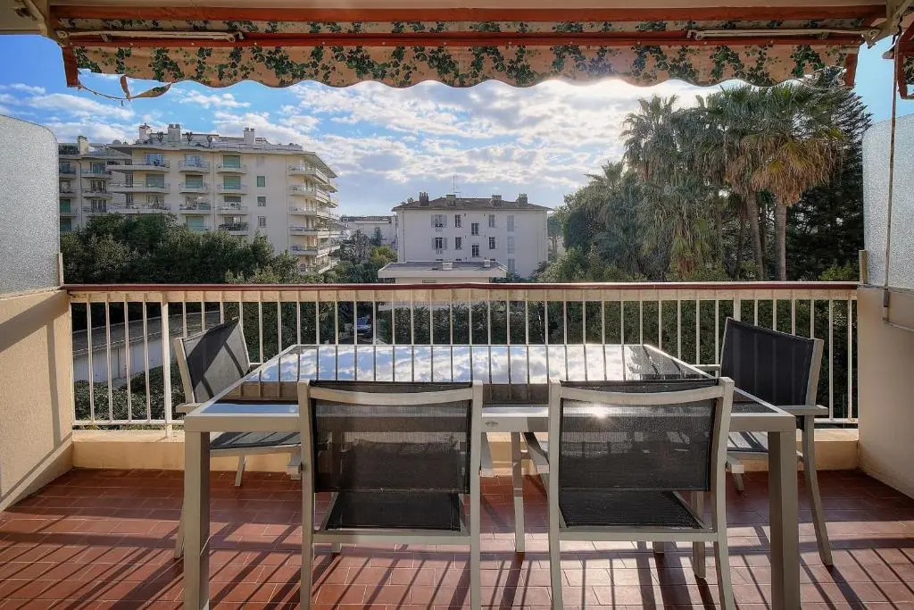 IMMOGROOM - Spacious - Terrace - Air conditioning - Near Croisette