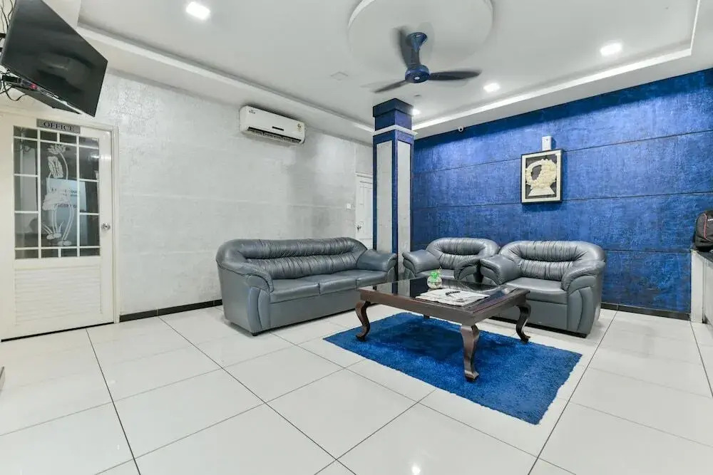 Anchor House by OYO Rooms