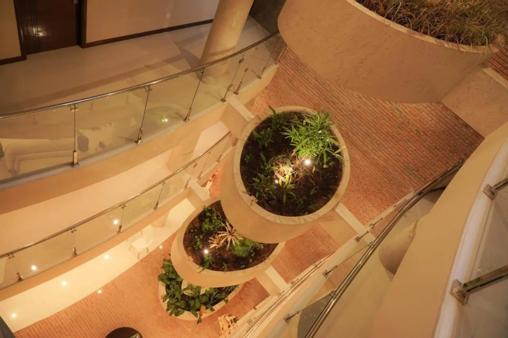 Chairu Eco Hotel