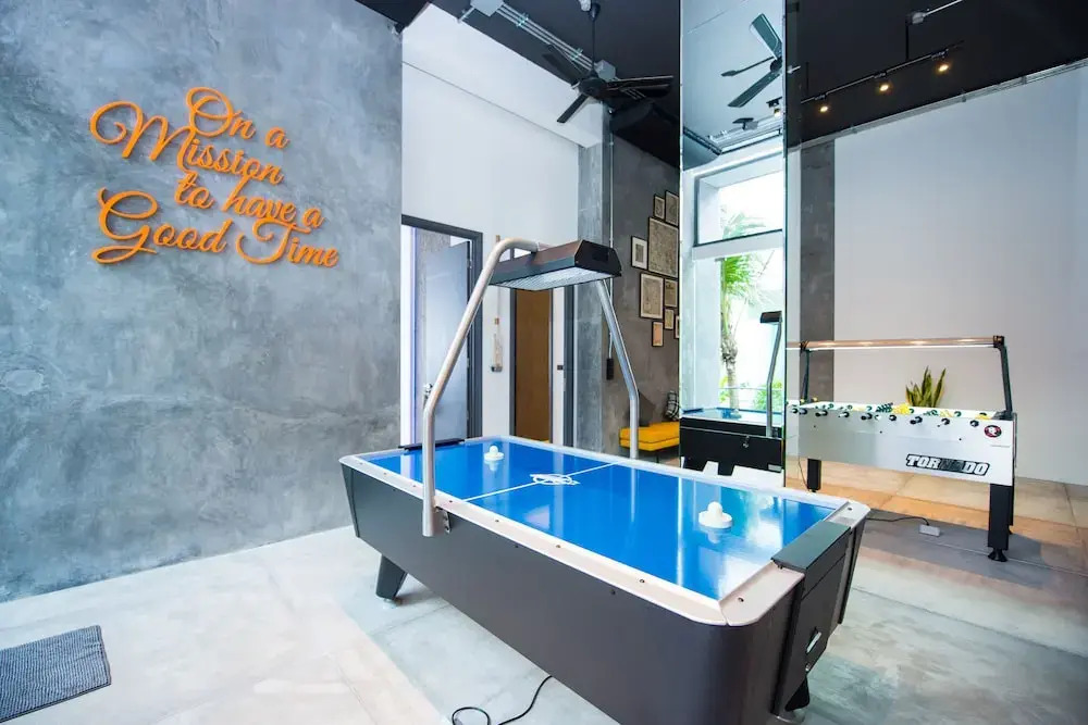 Luxury 5-Bedroom Villa With Games Room In Kata