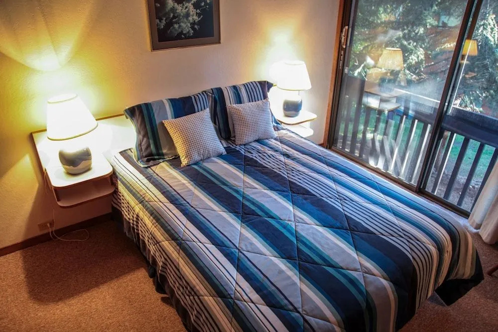 Mammoth West 111 Cozy Condo, Just A Short Walk to Canyon Lodge by RedAwning