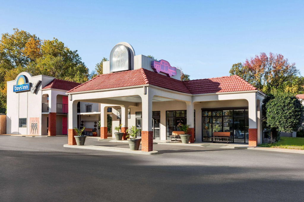 Days Inn by Wyndham Memphis at Graceland