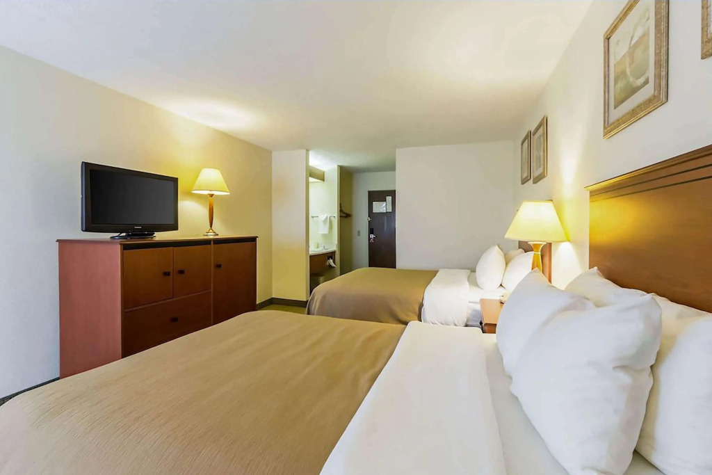 Baymont by Wyndham Omaha SW