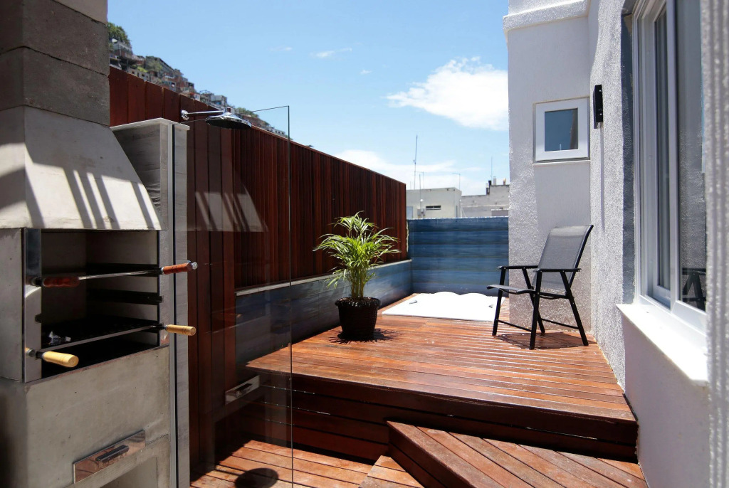 Cobertura Alto Luxo Com Terraço, Bbq E Piscina   6 Quartos