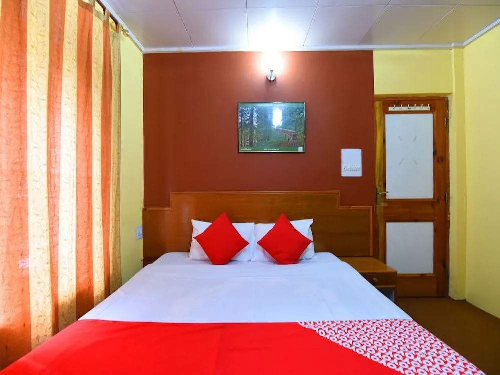 OYO 14257 Home Pleasant Family Studio at Prini