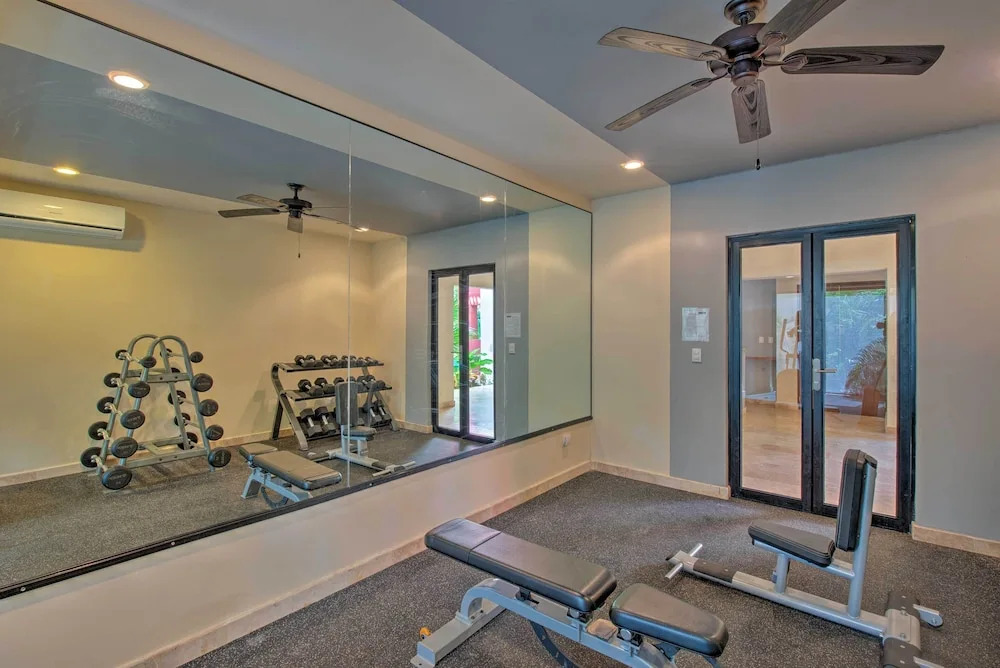 Resort-style Condo 3 Miles to Historic Tulum Ruins