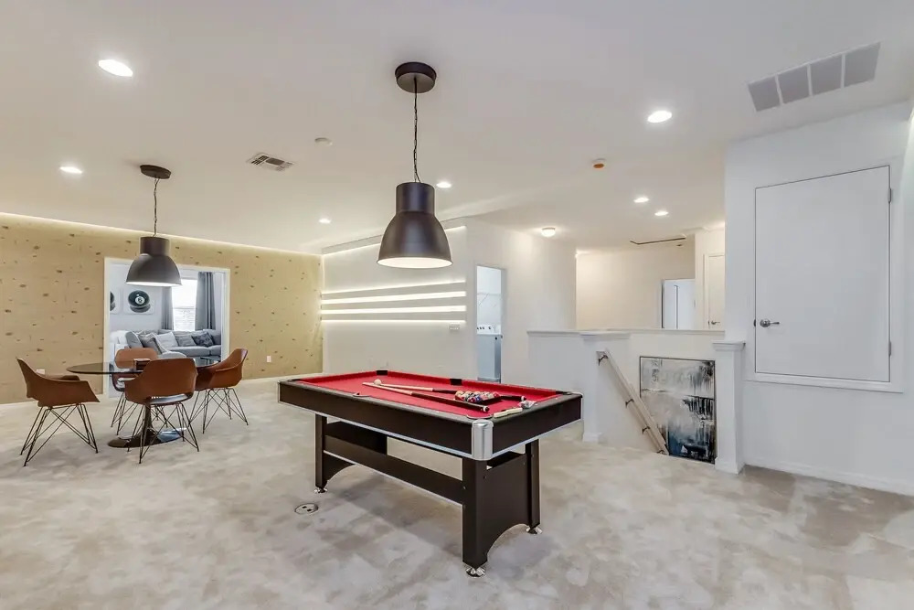 14 Bdrm 11 Bath Villa For 30