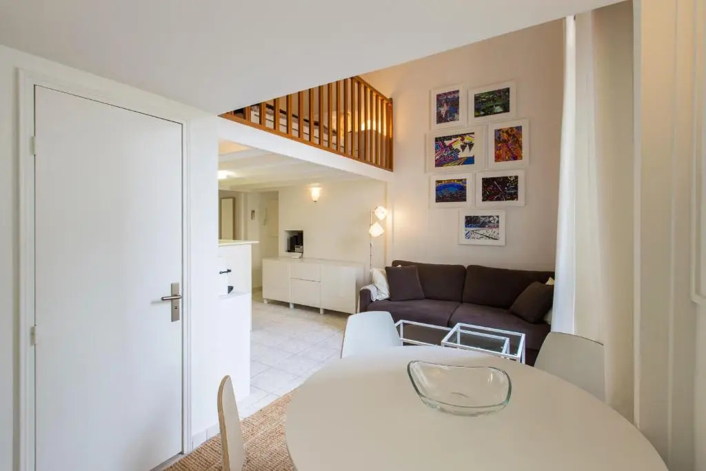 SUEDE PROMENADE Duplex apartment at 1 min from the sea 2 bathrooms