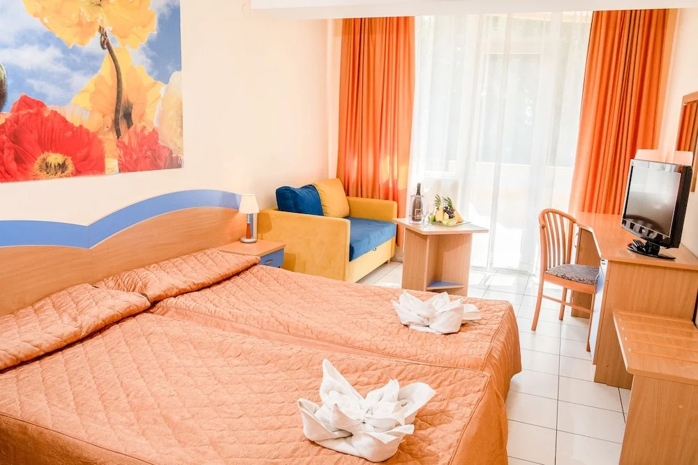 Hotel Dolphin