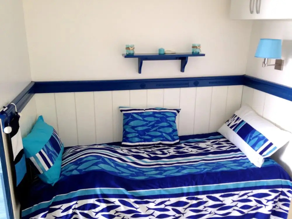 Studio in Le Moule, With Terrace and Wifi - 50 m From the Beach