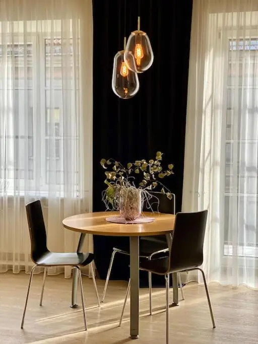 CITY HALL Studio Apartment by Hostlovers