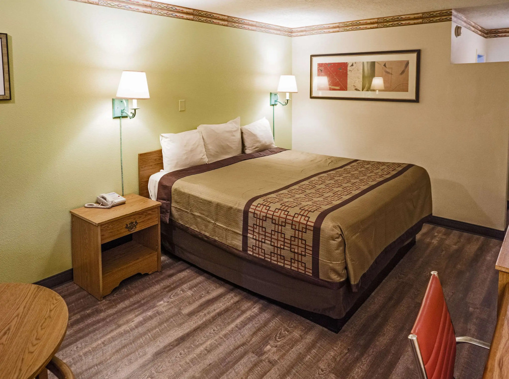 Garner Hotel Albuquerque Airport by IHG