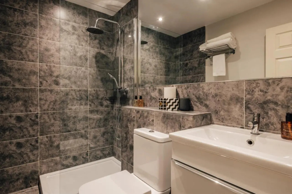 The Egerton - Serviced Apartments
