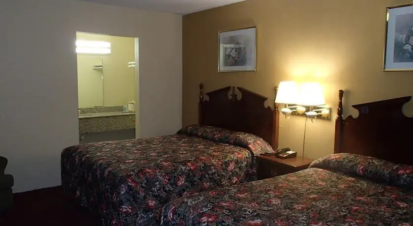Red Carpet Inn