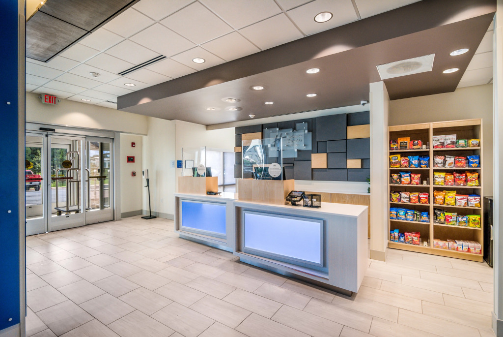 Holiday Inn Express & Suites - Asheboro by IHG