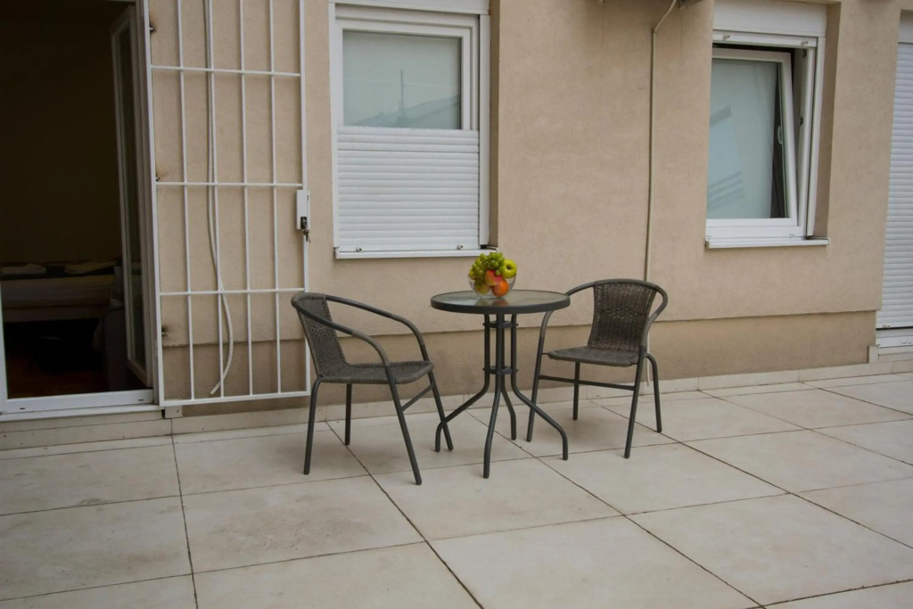 Lux Life Apartment