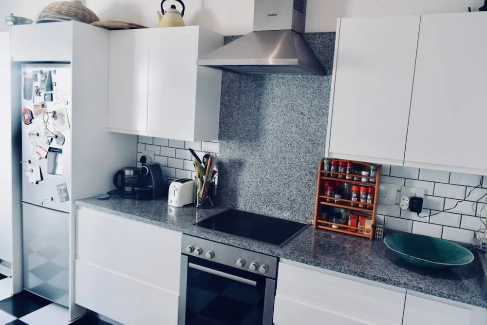 Charming 2 Bedroom Apartment in Bantry Bay
