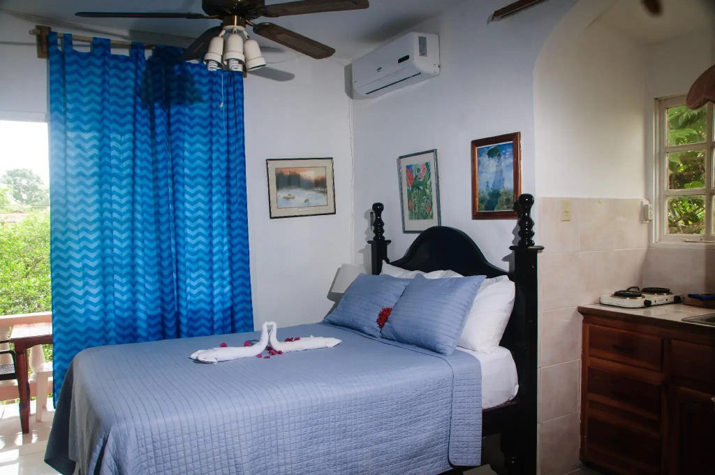 Firefly Beach Cottages