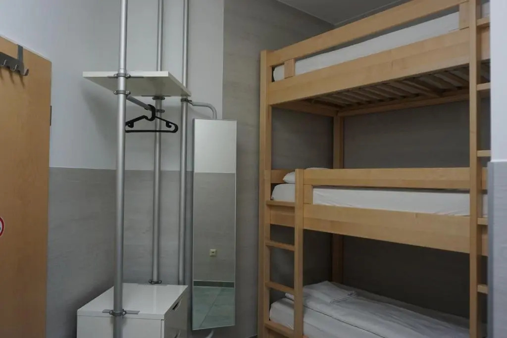 Bett3de