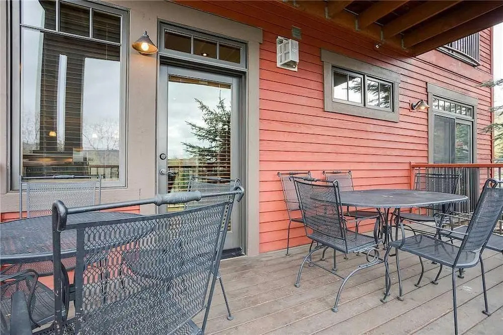 5106 Emerald Lodge, Trappeur's Crossing Apartment 5