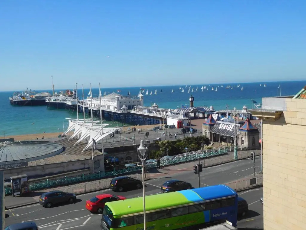 Pier Court Apartments Brighton