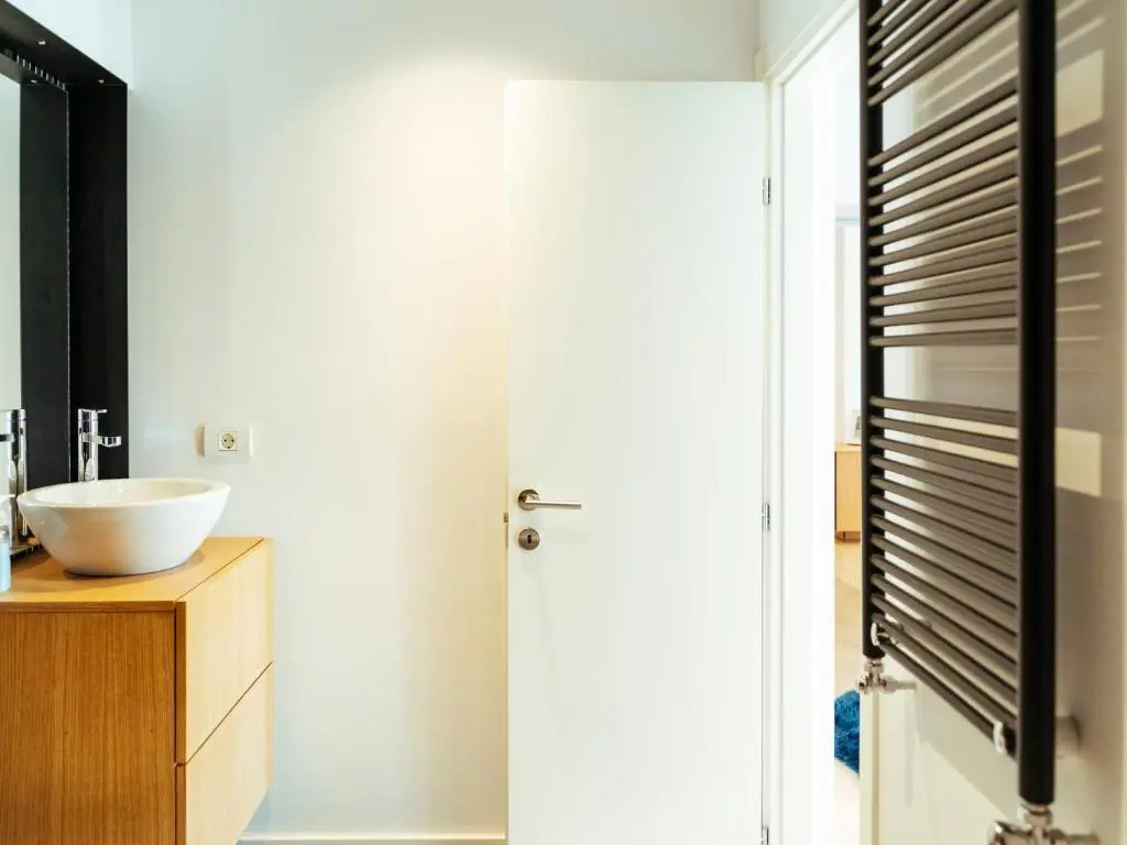 Central Modern Design Apartment