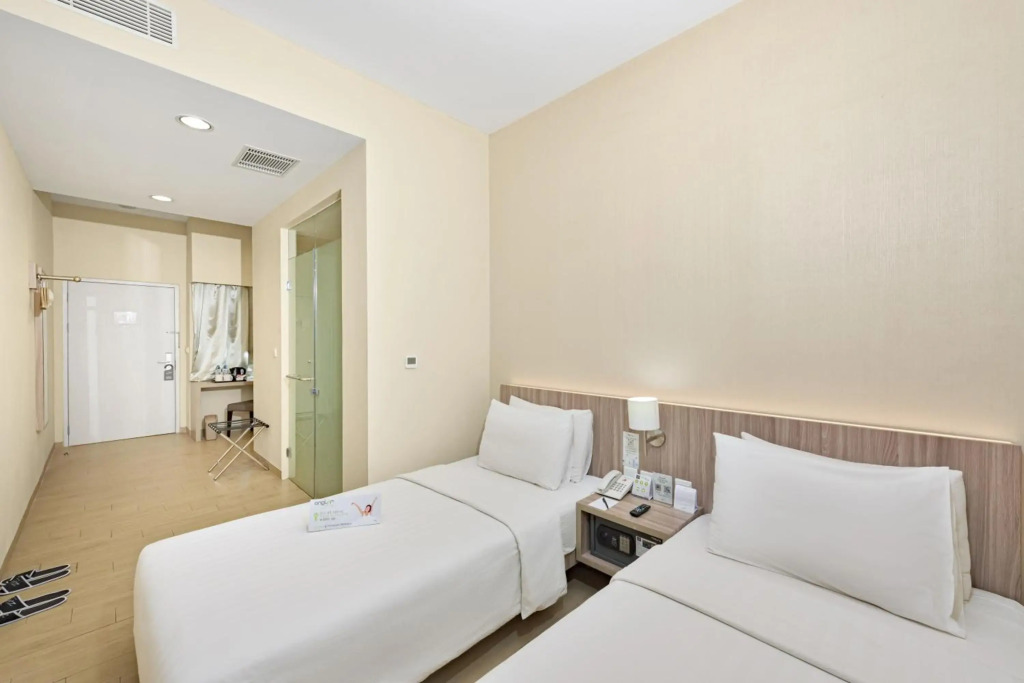 Grand Whiz Megamas Manado
