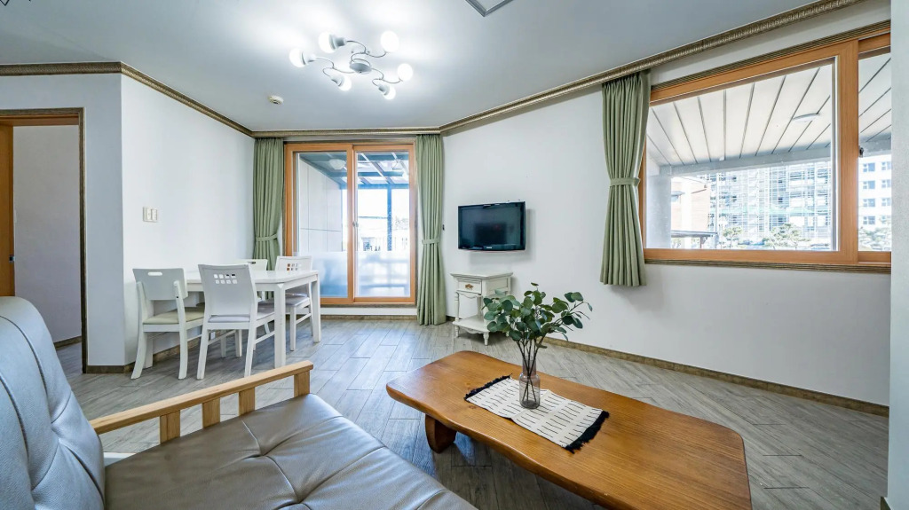 Gangneung Gyeongpogugosegamyun pension