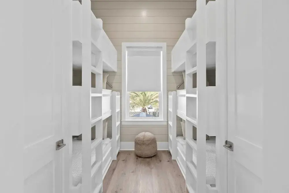 30A Salt & Solace Pool, Golf Cart, Hot Tub + Outdoor Kitchen