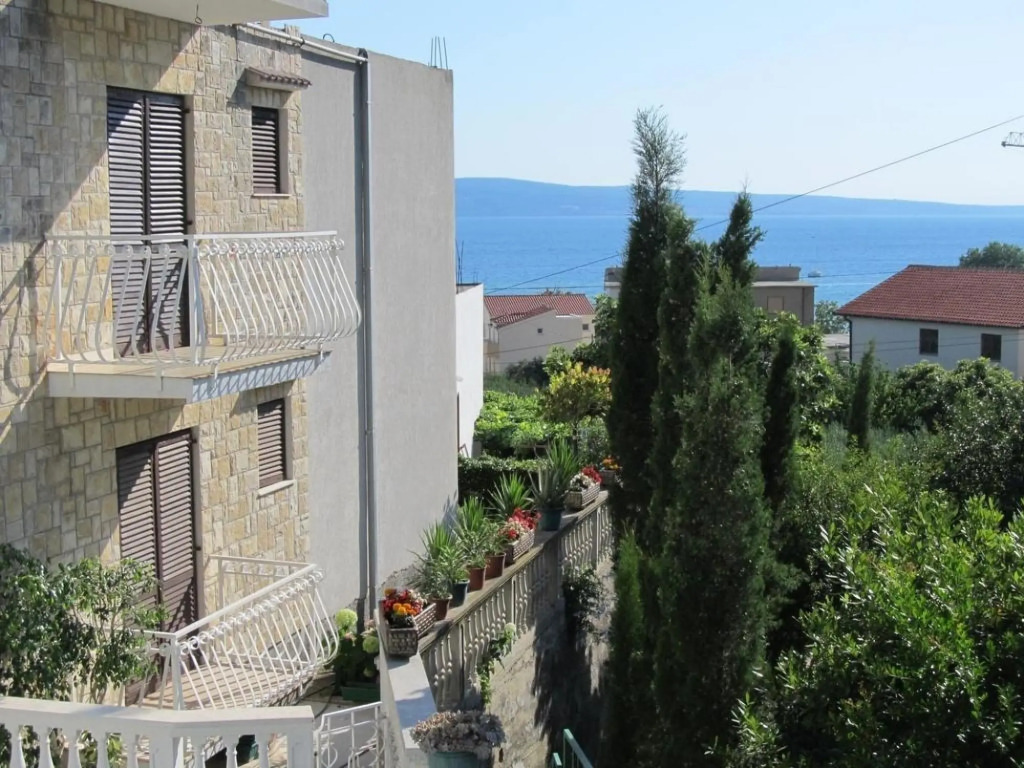 Stan - 150m from the sea - A2 prizemlje(4+2)