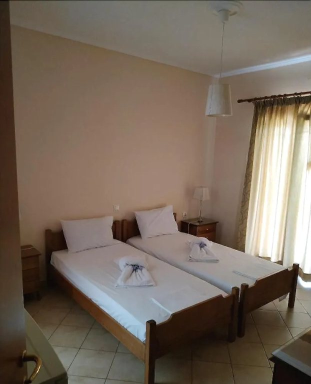 Katsenos studios