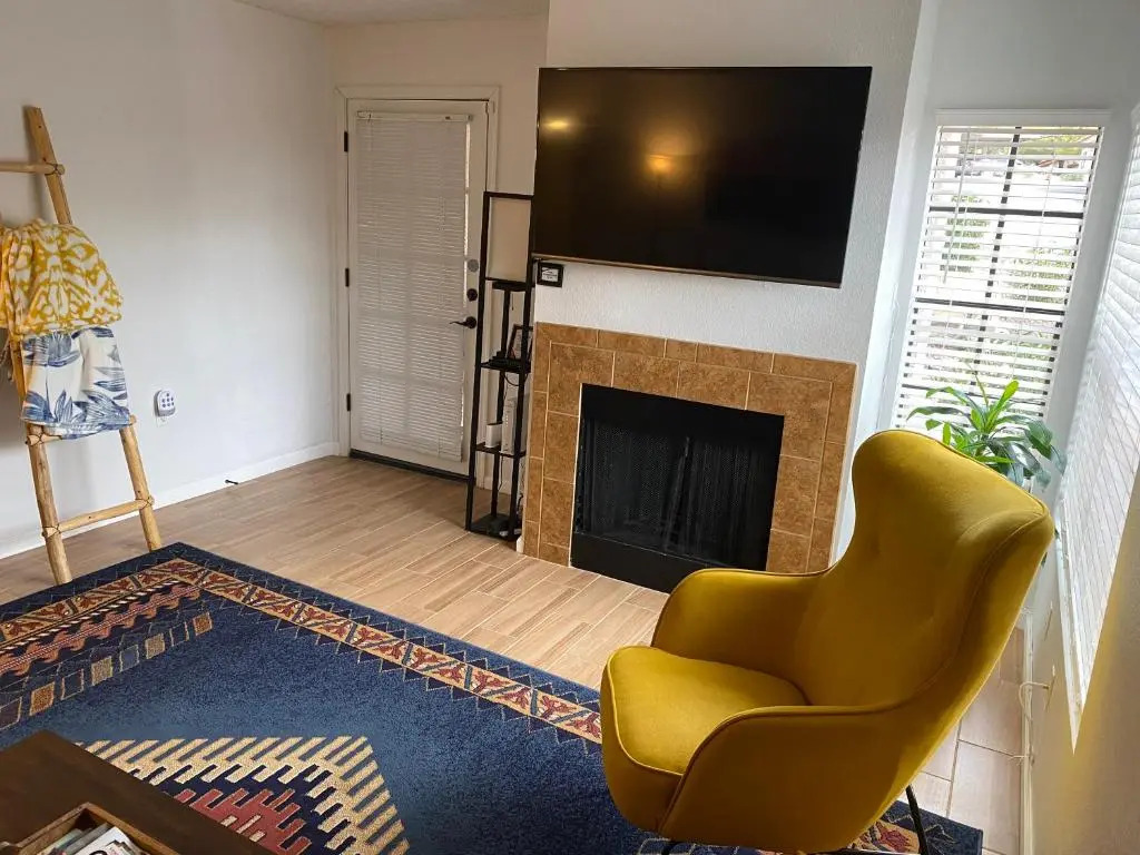 Catalina Condo @ LaEncantada - Tucson AZ