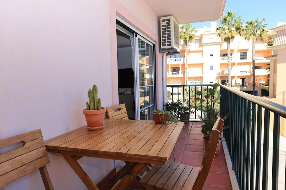 B95 - Casa Melo Apartment in Praia da Luz