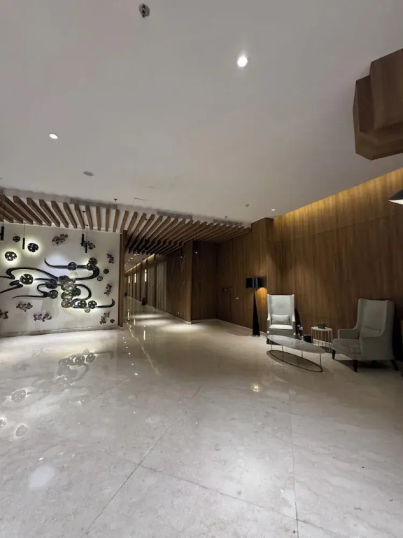 Staycation Jakarta Kensington Royal