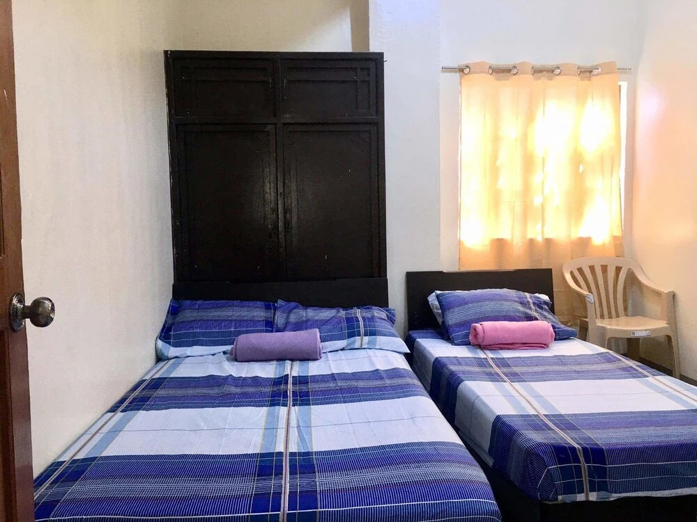 3BR Ross Anne Transient Queen of Peace