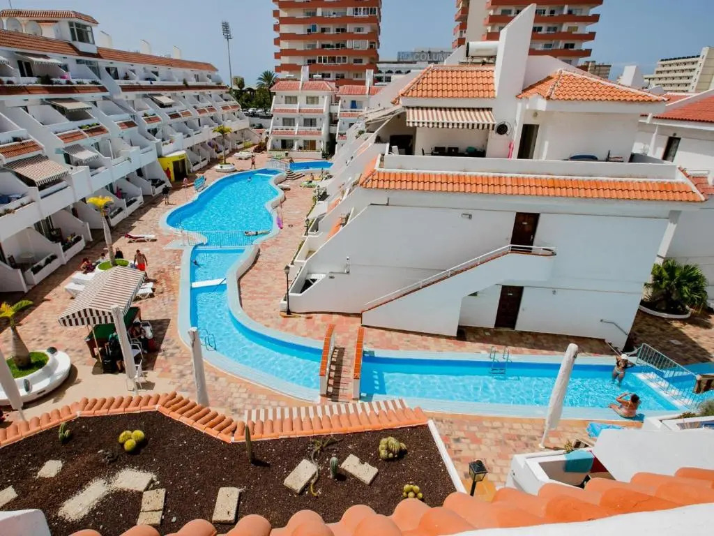 Las FLORITAS 23 Terrace and Swimming Pool