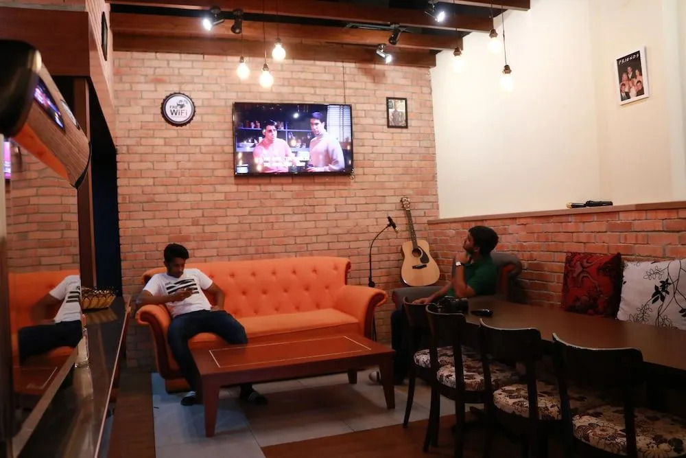 Friends Perk Hostel