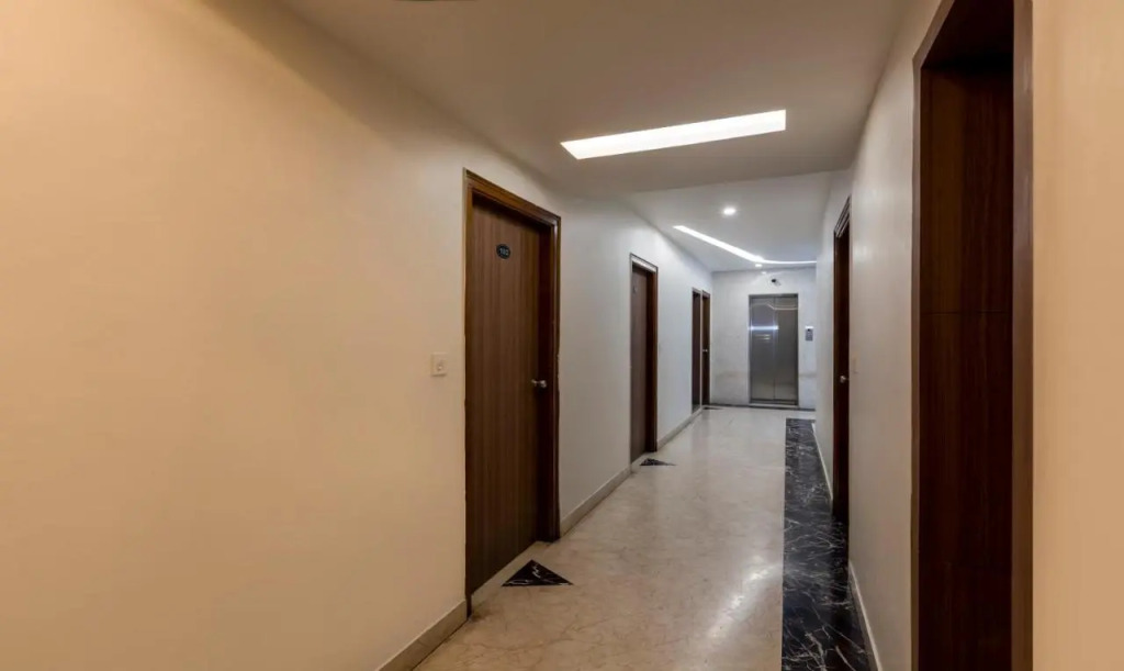 Smile Stay Hiland Suites